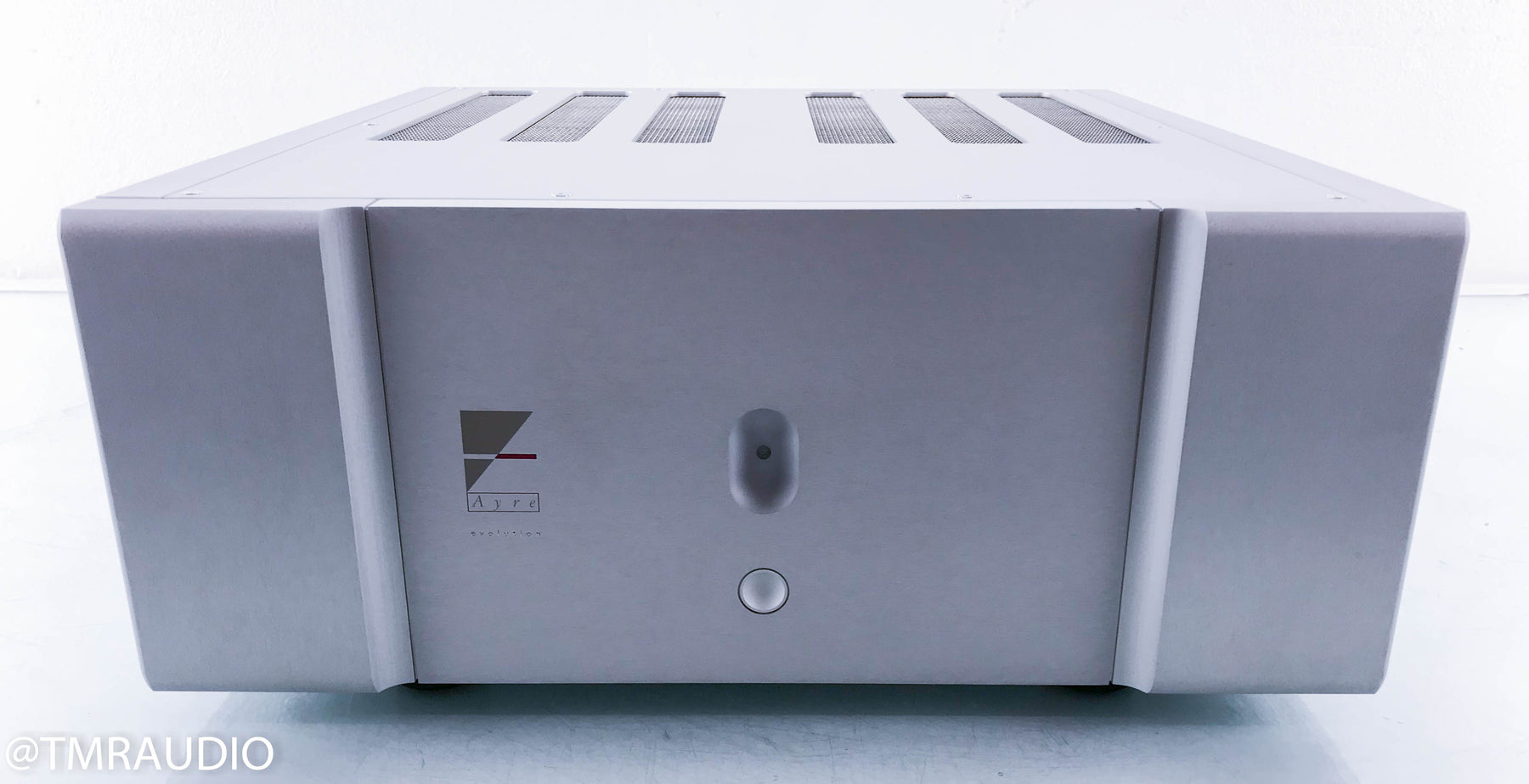 Ayre V-6xe Power Amplifier Review: A Fast, Magical, and Musical Performer