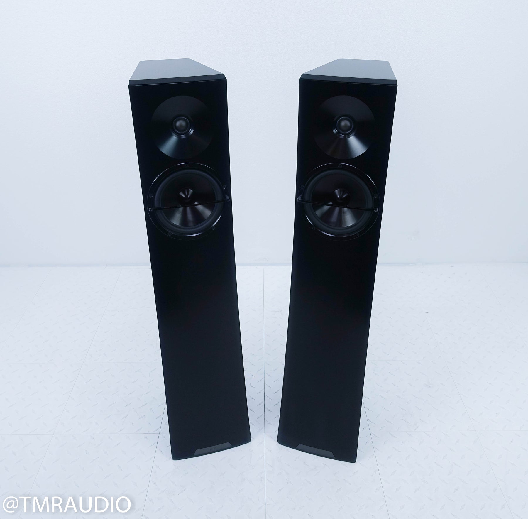 YG Acoustics Carmel 2 Review: A Natural, Effortless High-End Speaker Experience