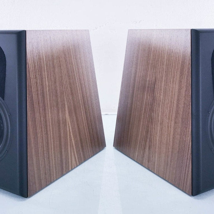 QLN Signature 3 Review — Trapezoid Design, Golden Ratio Acoustics, and Bookshelf Speaker Excellence