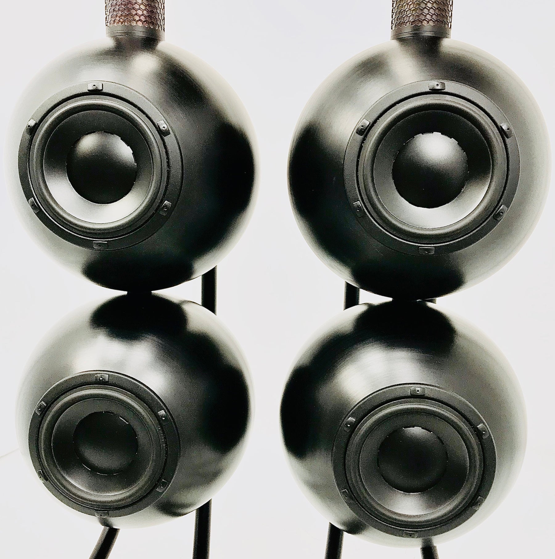 Gallo Acoustics Nucleus Reference Review – Spherical Design, Stunning Imaging