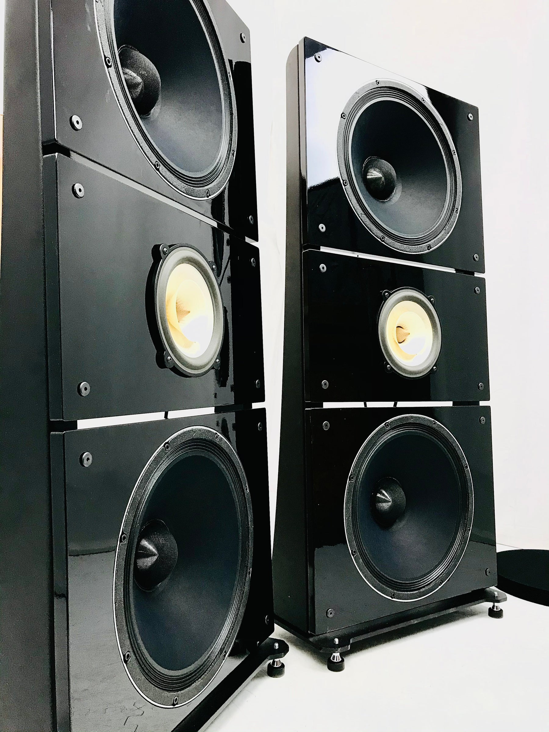 PureAudioProject Trio15 Voxativ PiFe Review – Open-Baffle Magic With Massive Dynamics