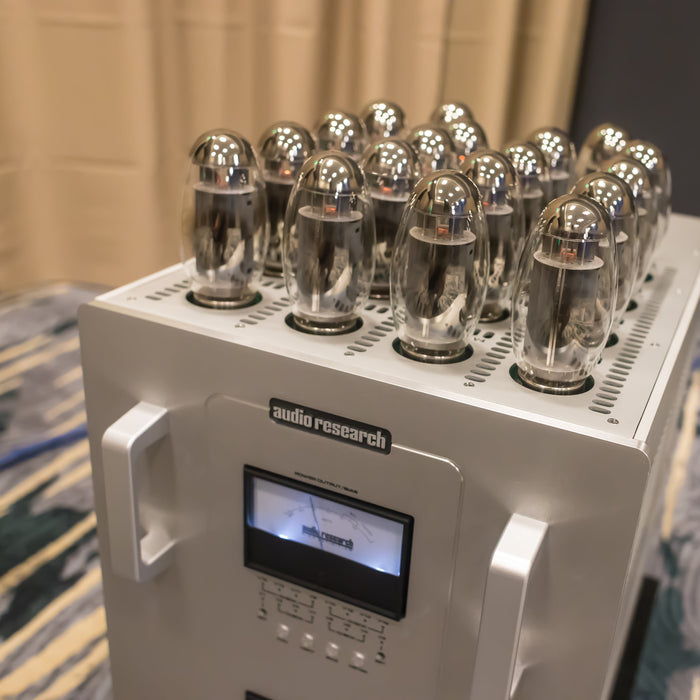 RMAF 2019 Show Report Part 7: Acora Acoustics, Esoteric Audio, Audio Research Corporation