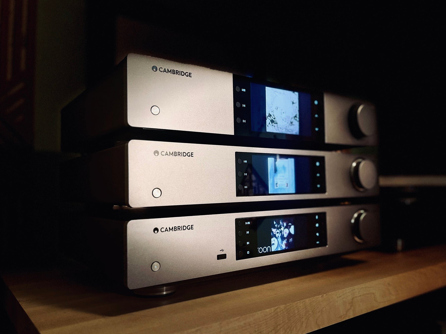 EXN100 or CXN100: Choosing the Right Cambridge Audio Streamer
