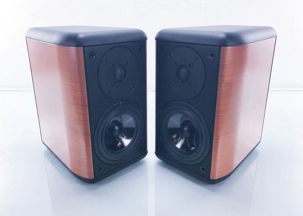 Opera Mezza Review: A Small Monitor That Delivers True Reference Sound