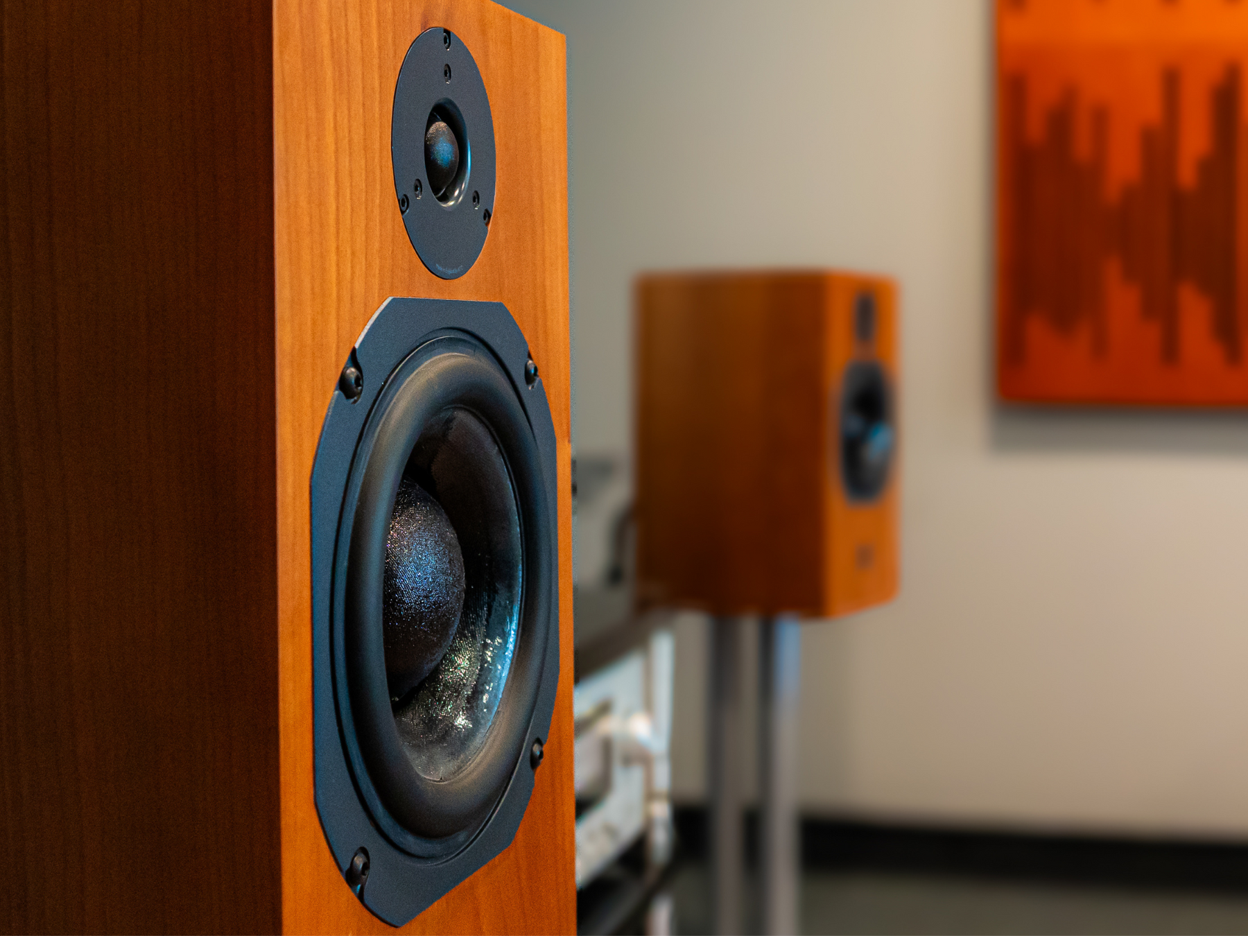 Top 5 Used Speakers Under $5K: Speakers That Are Worth Every Dollar
