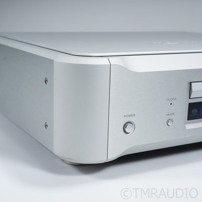 Esoteric Audio K-05X SACD / CD Player; DAC