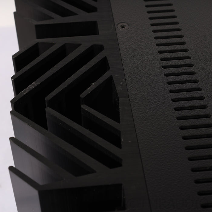 Pass Labs X150.8 Power Amplifier