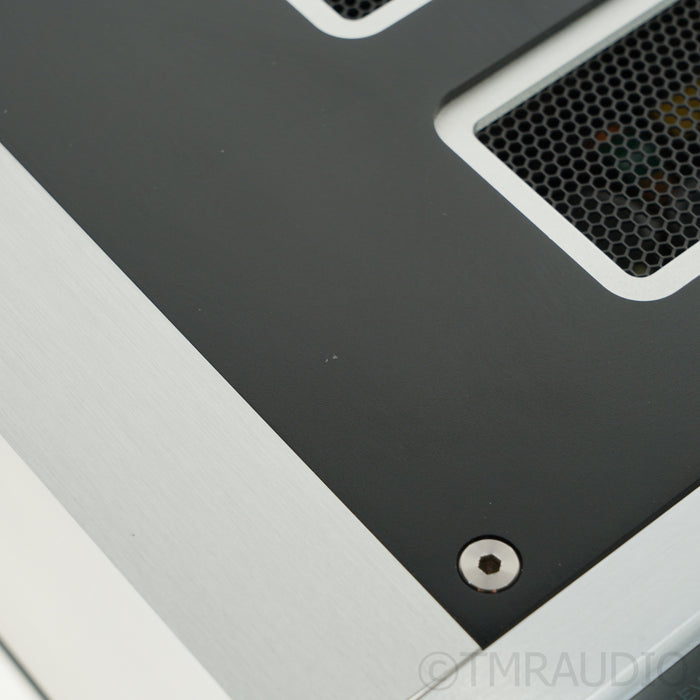 NAD Masters Series M27 Seven-Channel Power Amplifier