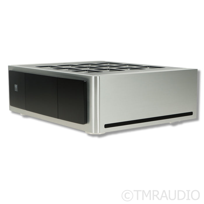 NAD Masters Series M27 Seven-Channel Power Amplifier