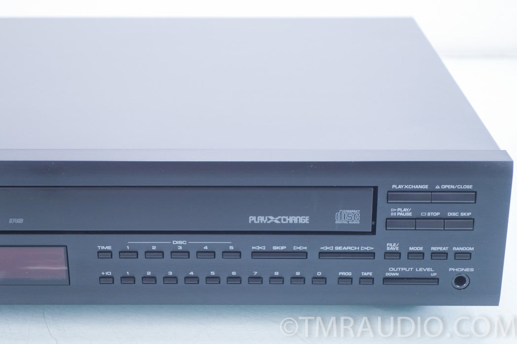 Yamaha CDC-735 5 Disc CD Changer / Player in Factory Box