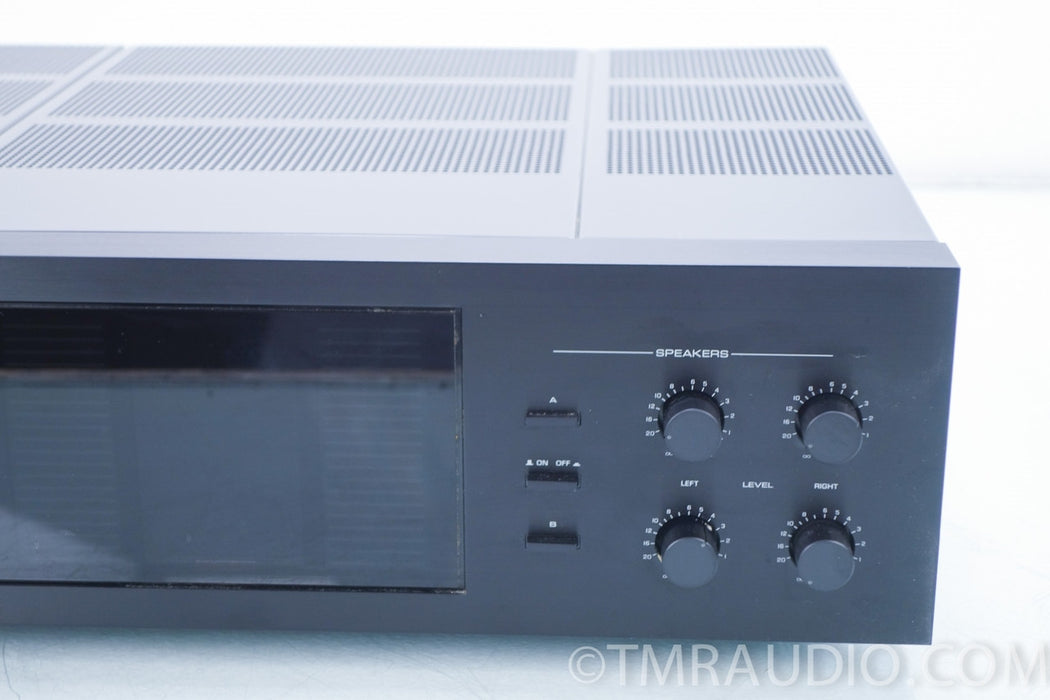 Yamaha M-70 Stereo Power Amplifier in Factory Box