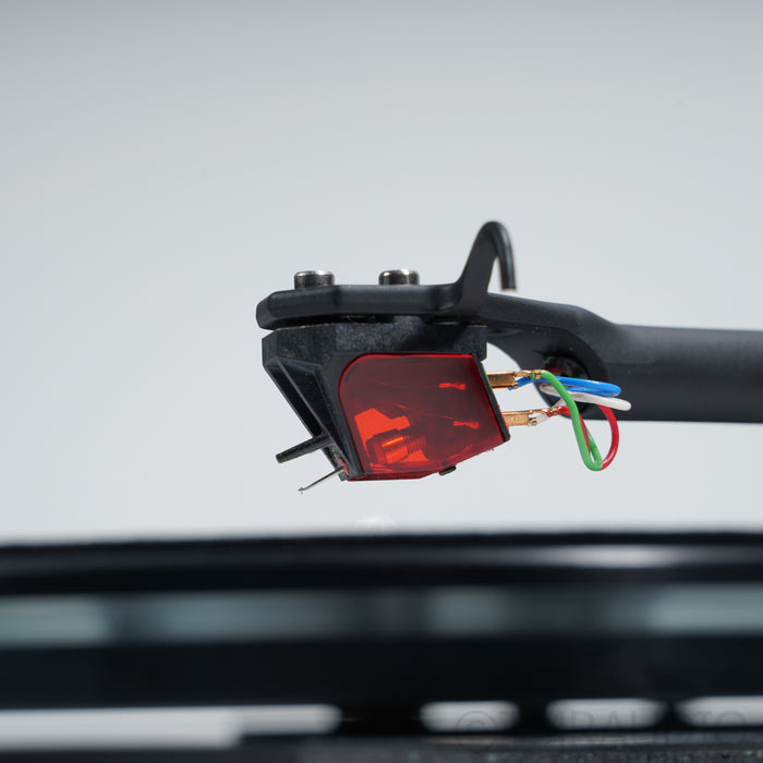 Rega Planar 8 Turntable; Ania Pro MC Cartridge