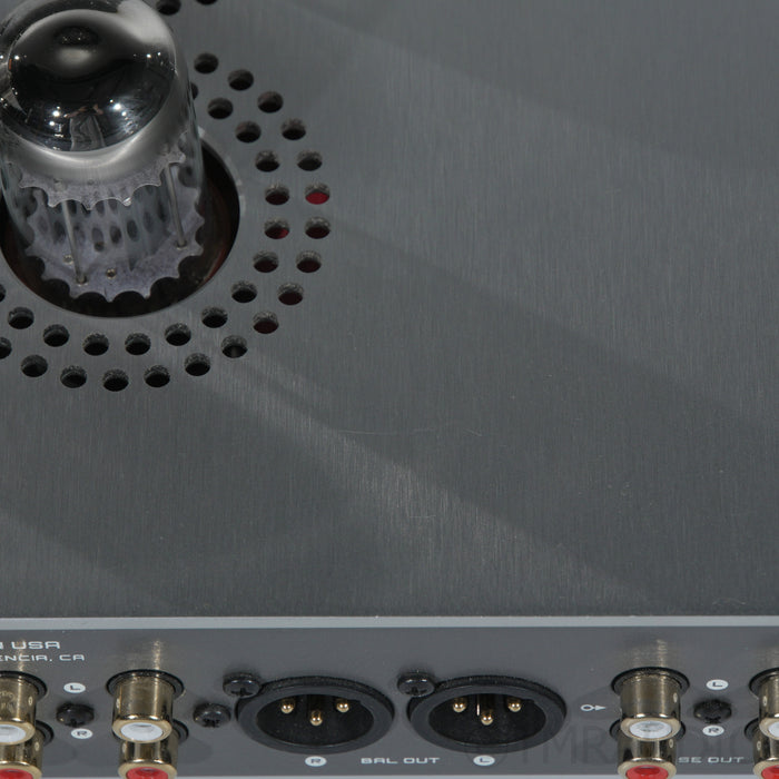 Schiit Audio Freya+ Hybrid Preamplifier