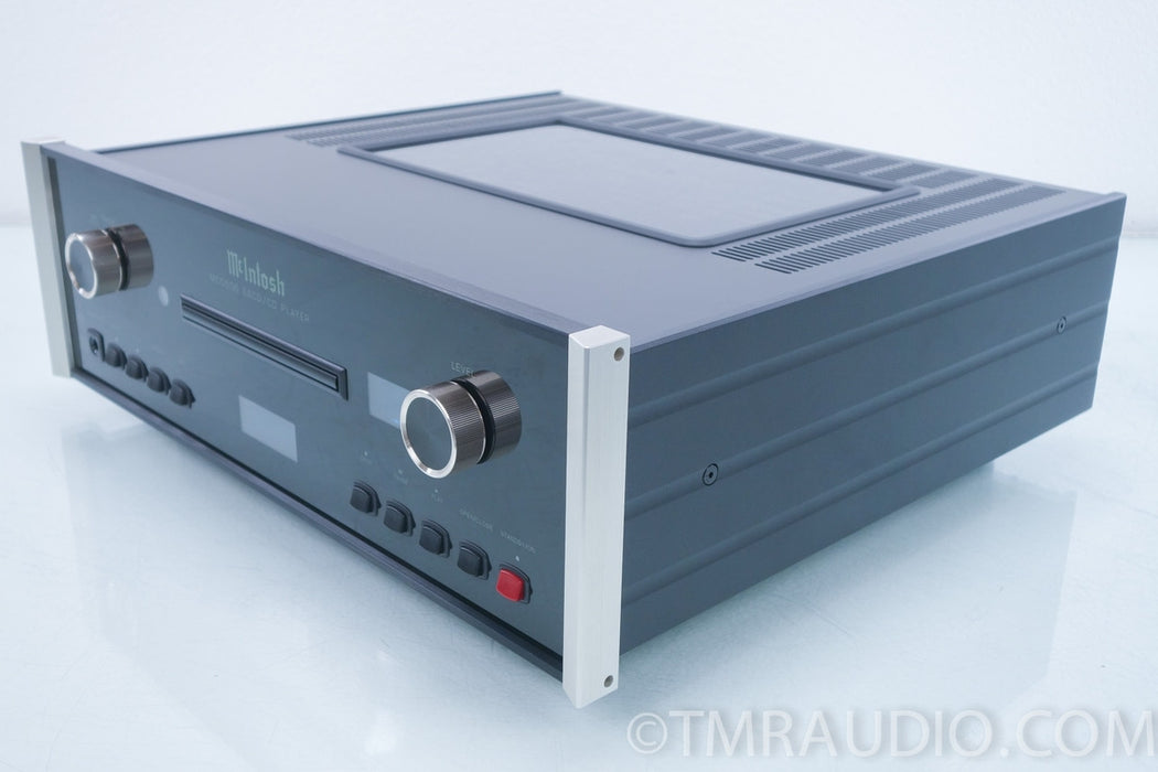McIntosh MCD500 SACD/CD Player in Factory Box