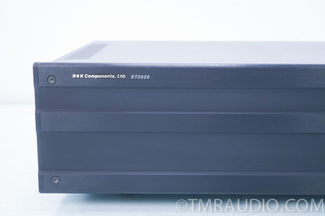 B&K Components ST-2020 Stereo power amplifier