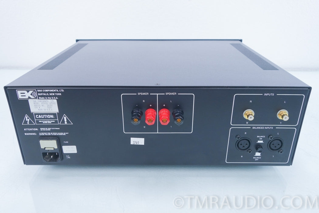 B&K Components ST-2020 Stereo power amplifier