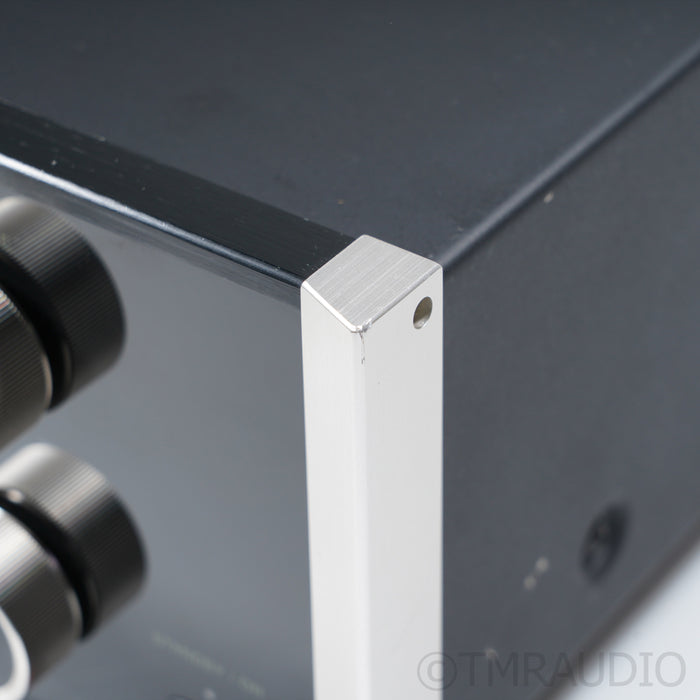 McIntosh C220 Tube Preamplifier; MM Phono