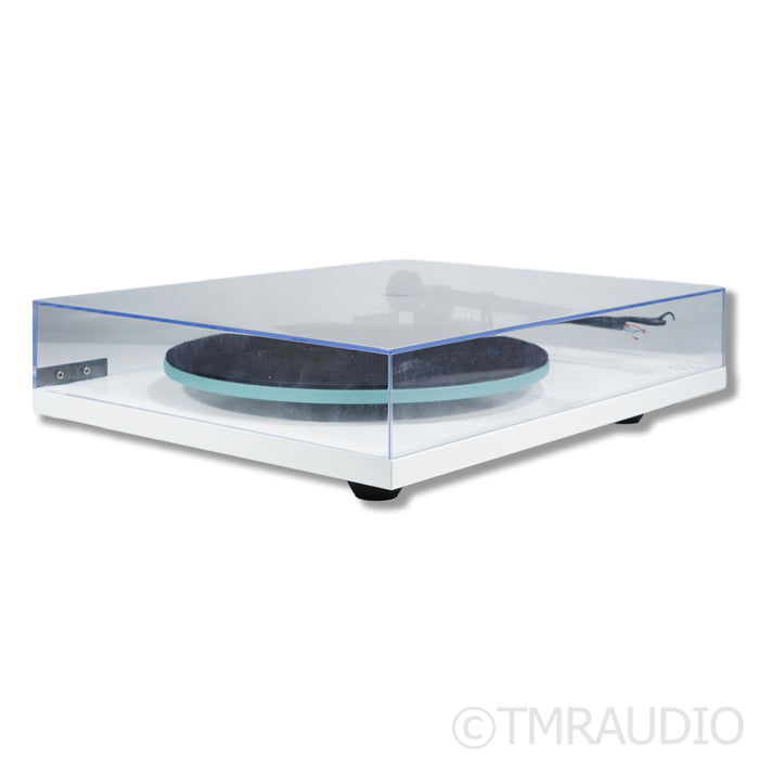 Rega Planar 2 Belt-Drive Turntable; RB220 Tonearm (No Cartridge)