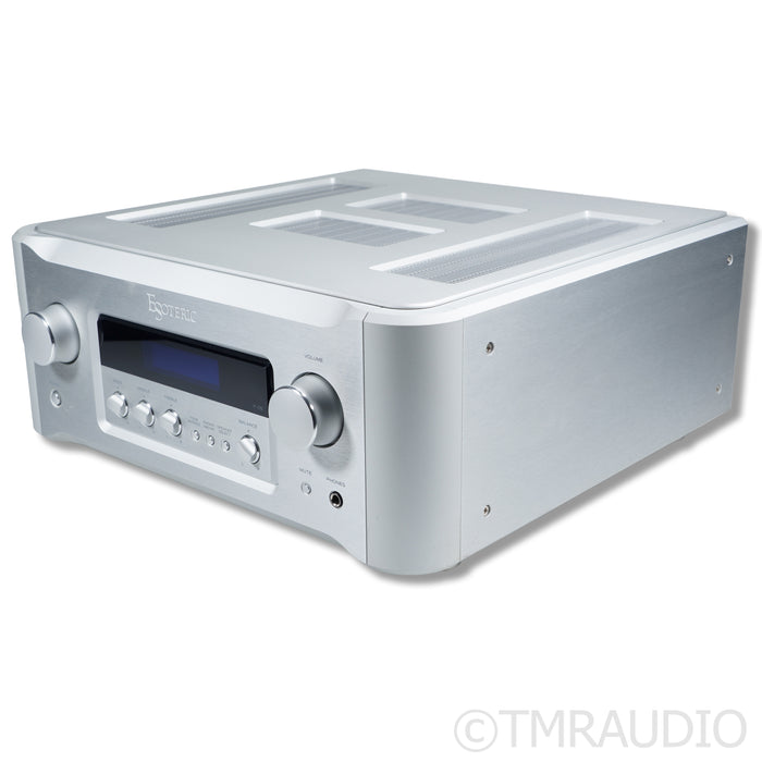 Esoteric Audio F-05 Integrated Amplifier; MM/MC Phono