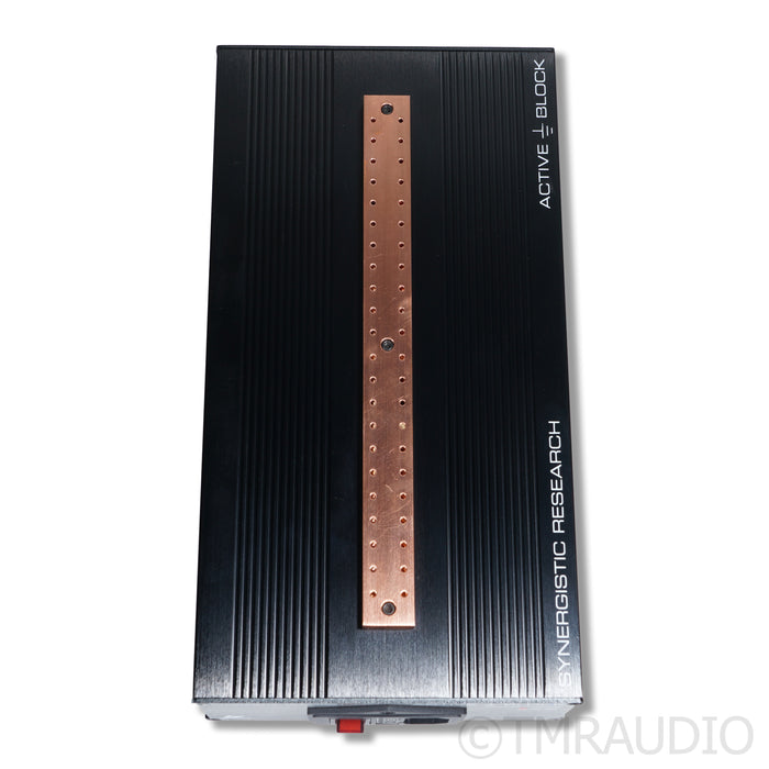Synergistic Research Active Ground Block; Foundation SX 10 AWG Power Cable