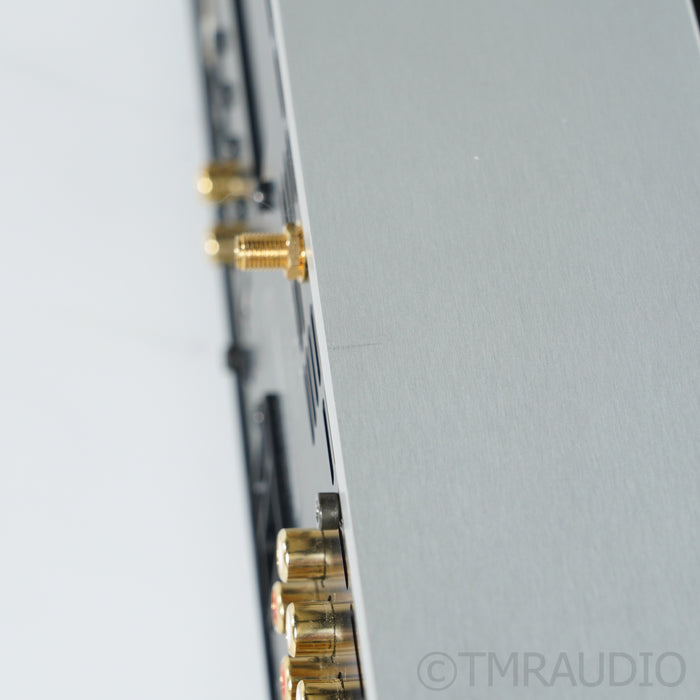 AVM Ovation A 8.3 Hybrid Integrated Amplifier / DAC