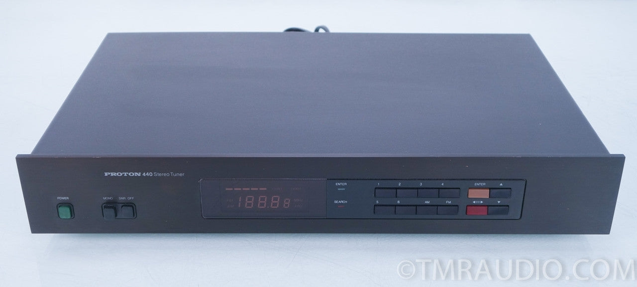 Proton 440 AM / FM Stereo Tuner