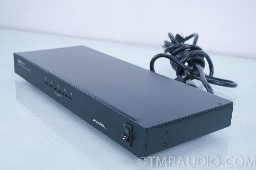 Panamax Max 1000 Surge Surpressor