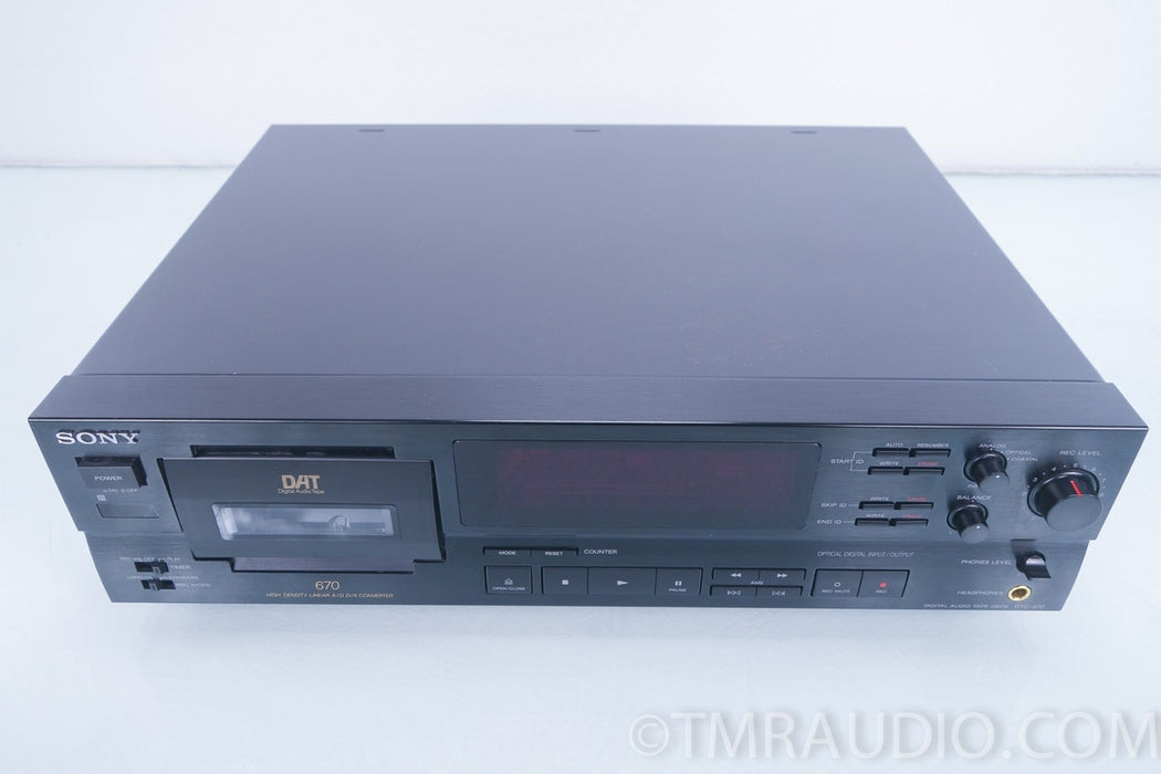 Sony DTC-670 DAT Digital Audio Cassette Recorder