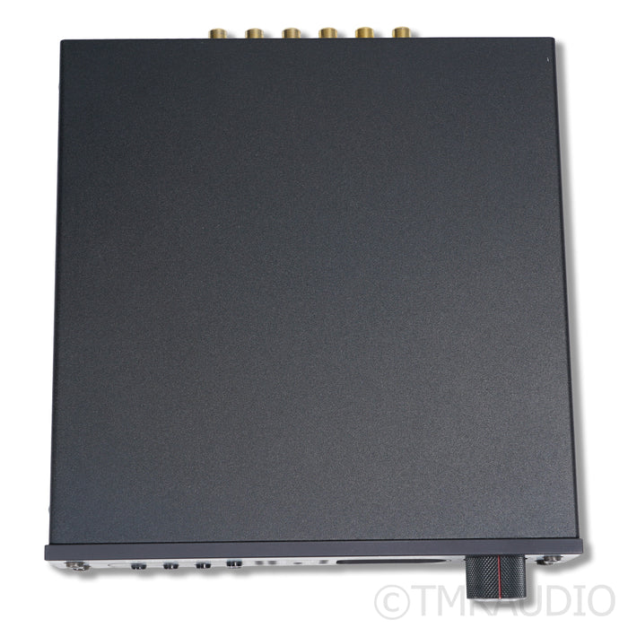 Benchmark Media DAC2 HGC DAC / Preamplifier / Headphone Amplifier