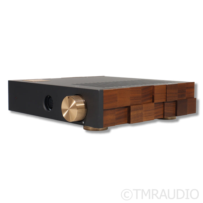 Nitsch DSHA-3FN Headphone Amplifier