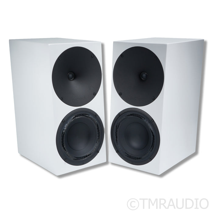 Buchardt Audio Anniversary 10 Wireless Active Speakers; Platin Stereo Hub