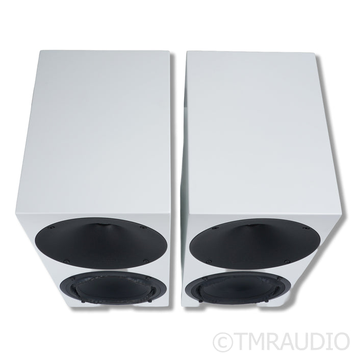 Buchardt Audio Anniversary 10 Wireless Active Speakers; Platin Stereo Hub