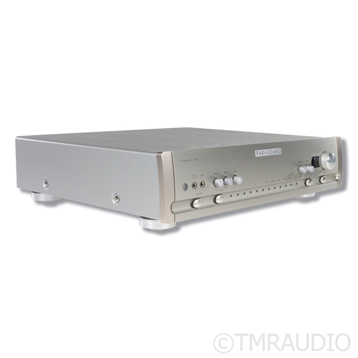Parasound Halo P6 Preamplifier; Built-In DAC; MM/MC Phono