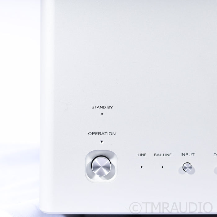 Luxman M-900u Power Amplifier