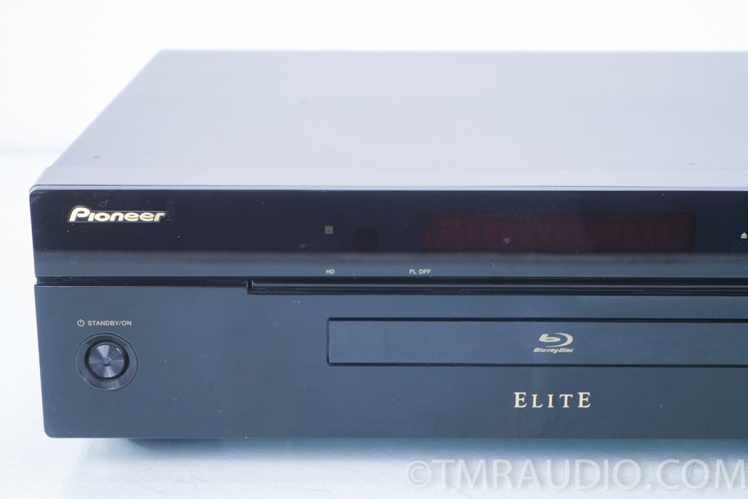 Pioneer Elite BDP-05FD Blu-ray Disc Player in Factory Box