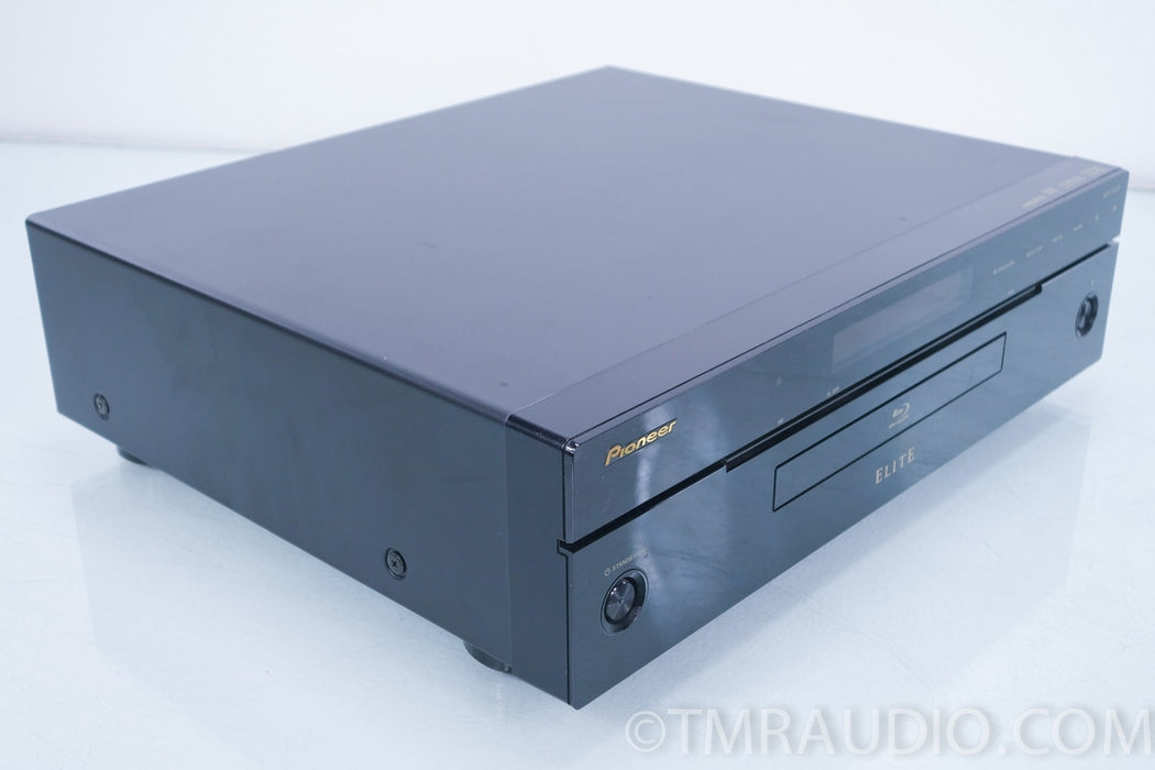 Pioneer Elite BDP-05FD Blu-ray Disc Player in Factory Box