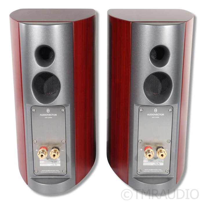 AudioVector R1 Signature Bookshelf Speakers