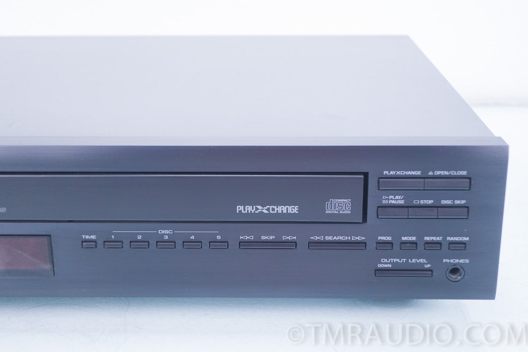 Yamaha CDC-625 5 disc CD Changer / Player