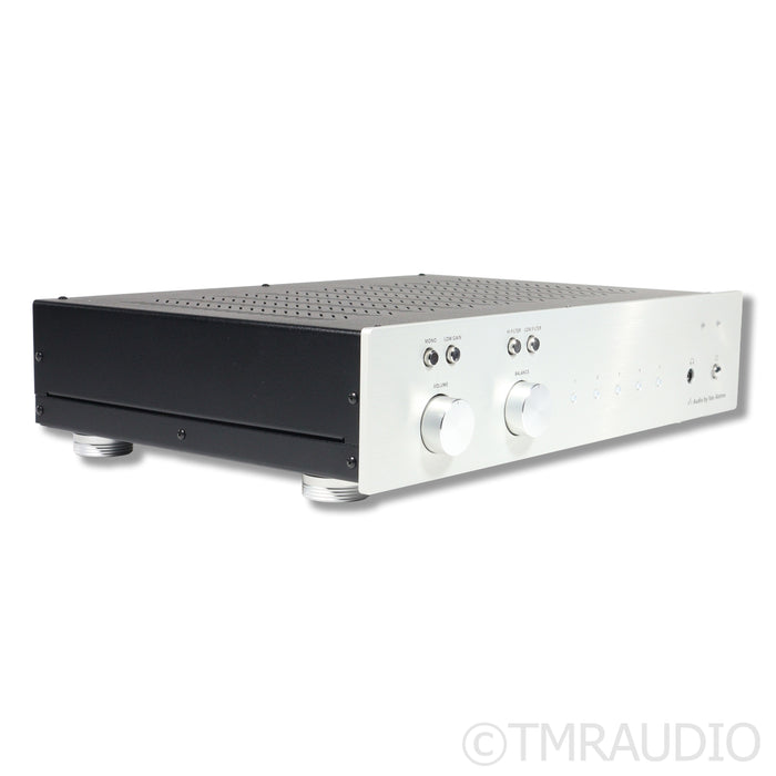 Audio by Van Alstine FET Valve CFR Tube Preamplifier