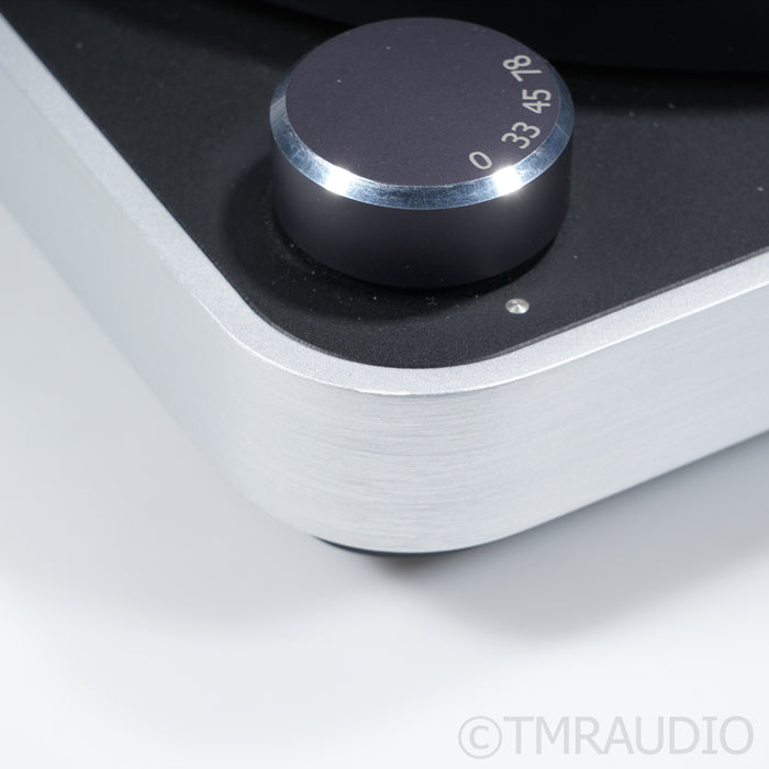 Clearaudio Concept Belt-Drive Turntable; Verify Tonearm; Hana SL MC Cartridge