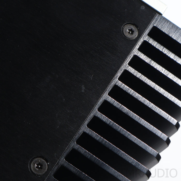 Benchmark Media AHB2 Power Amplifier