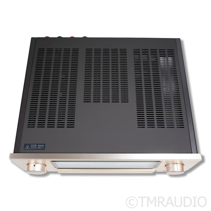 Accuphase E-4000 Integrated Amplifier