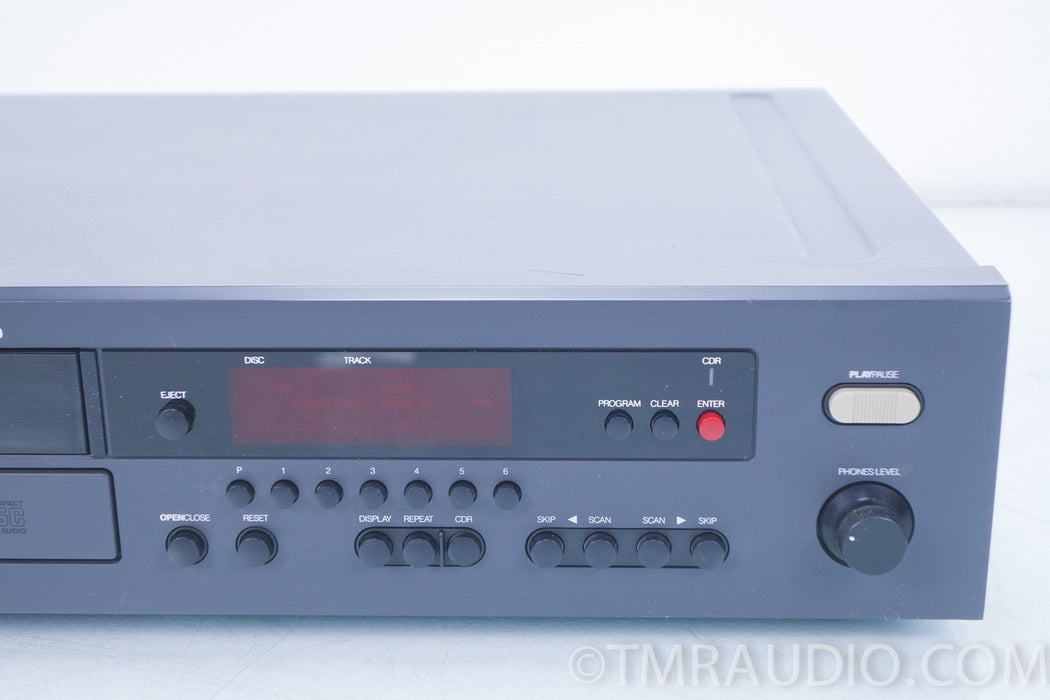 NAD 5170 6 + 1 Disc CD Changer / Player