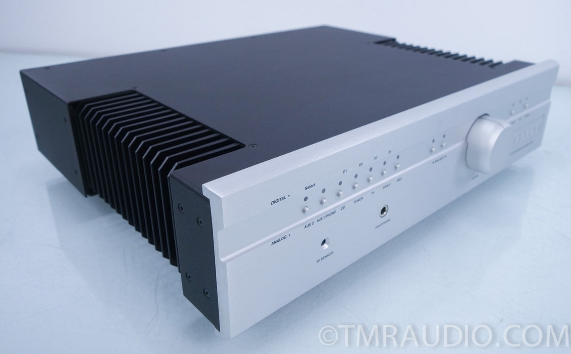 Bryston B100-SST Integrated Amplifier in Factory Box No Remote