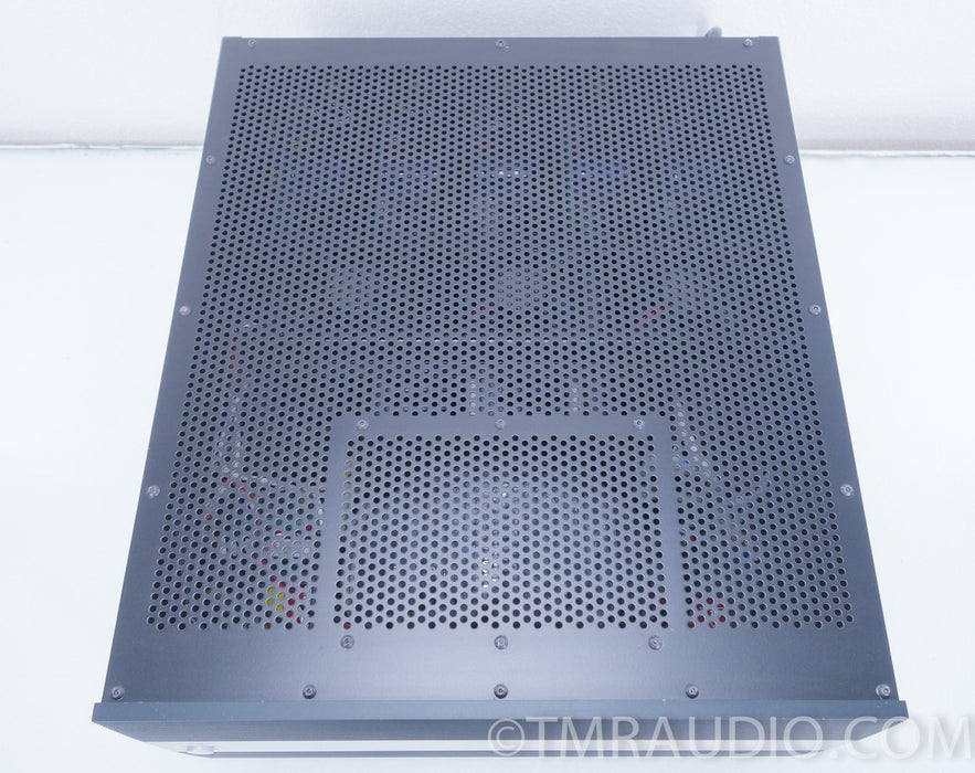Adcom GFA-7805 5 Channel Power Amplifier