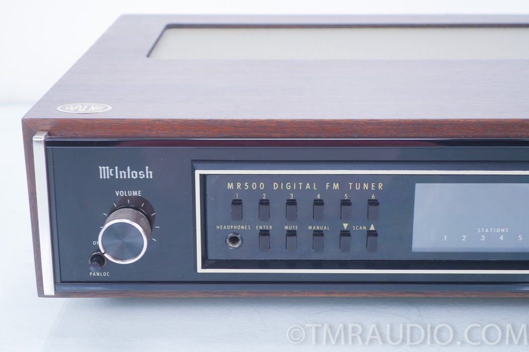 McIntosh MR500 Digital FM Tuner in Walnut Case