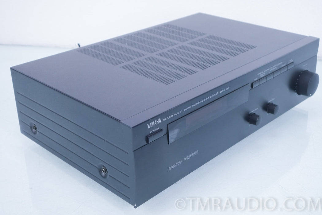 Yamaha DSP-E390 Natural Sound Dolby Surround Processor / Amplifier