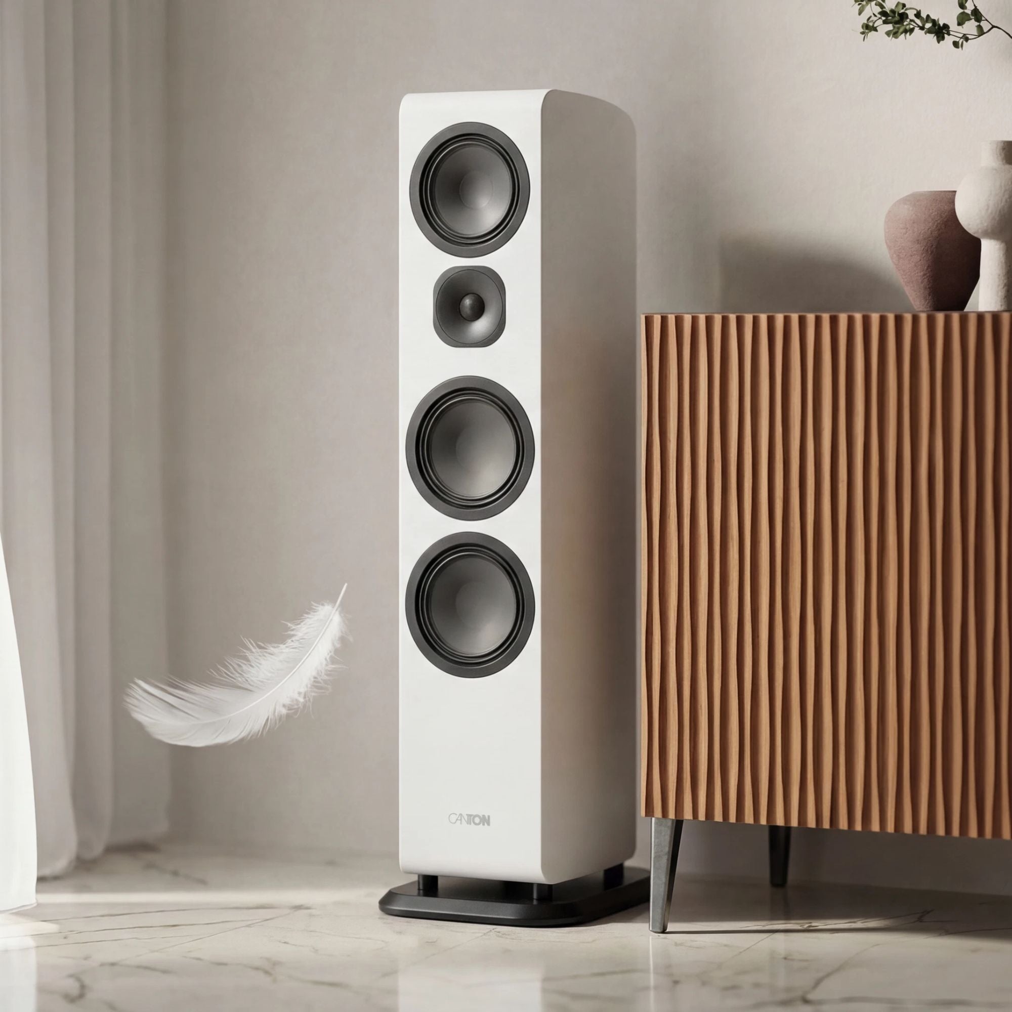 NEW: Canton Vento 101 Floorstanding Speakers