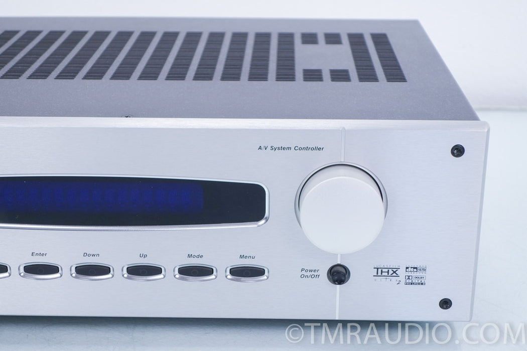 B&K Reference 50 Preamplifier / Processor in Factory Box