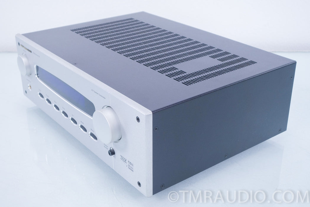 B&K Reference 50 Preamplifier / Processor in Factory Box